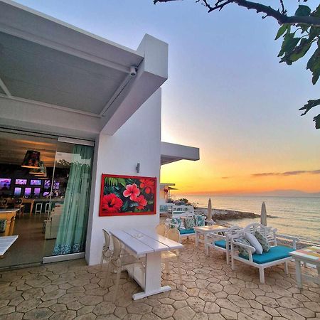 Villa T&T House Lechaio Exterior foto